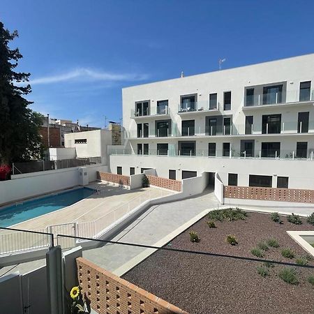 New Beside Sitges With Pool Beside Beach Daire Vilanova i la Geltrú Dış mekan fotoğraf