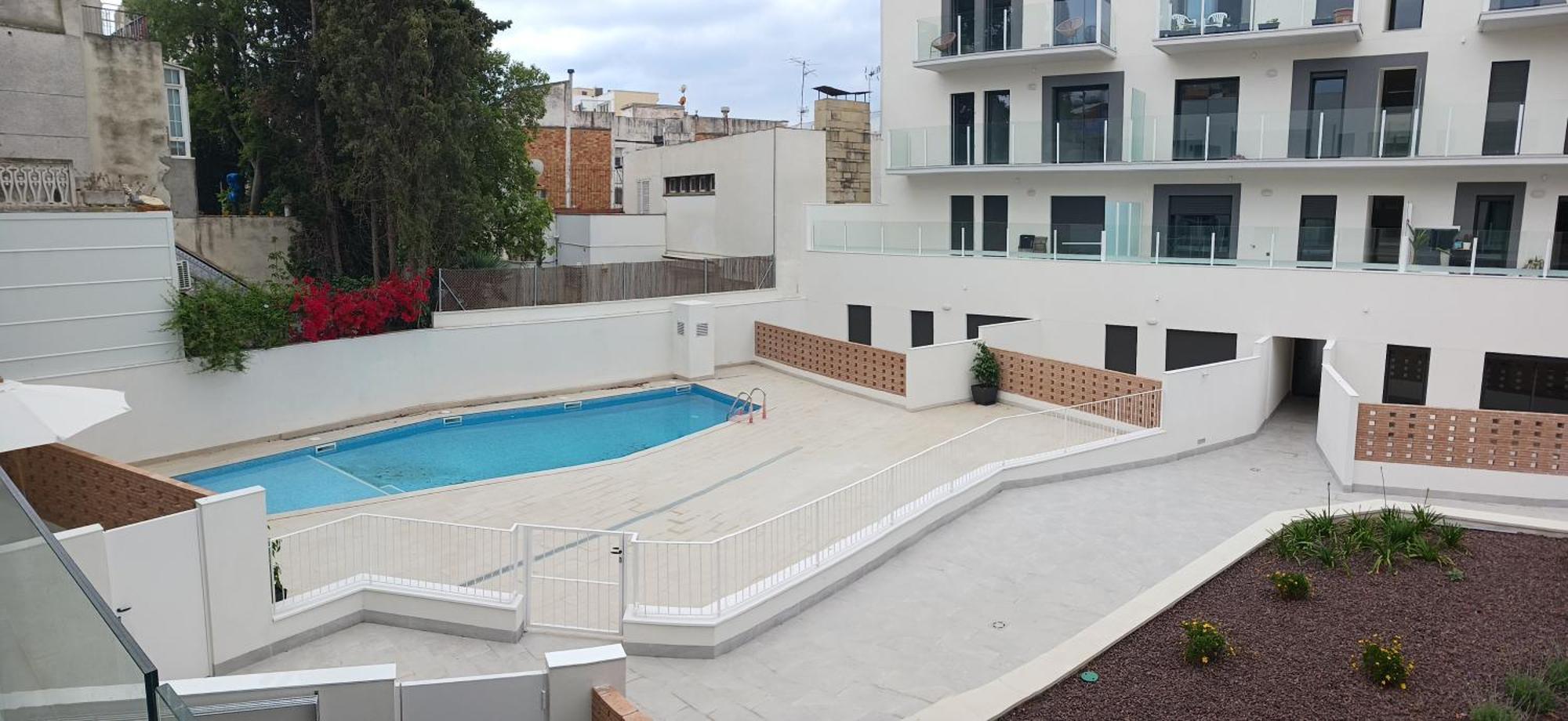 New Beside Sitges With Pool Beside Beach Vilanova i la Geltrú Dış mekan fotoğraf